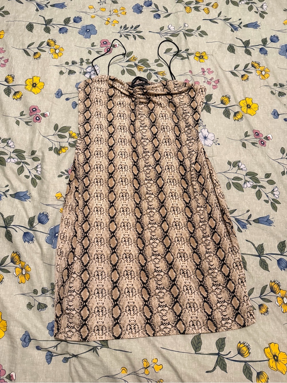 Urban Outfitters Beige & Black Snake-Print Bodycon dress